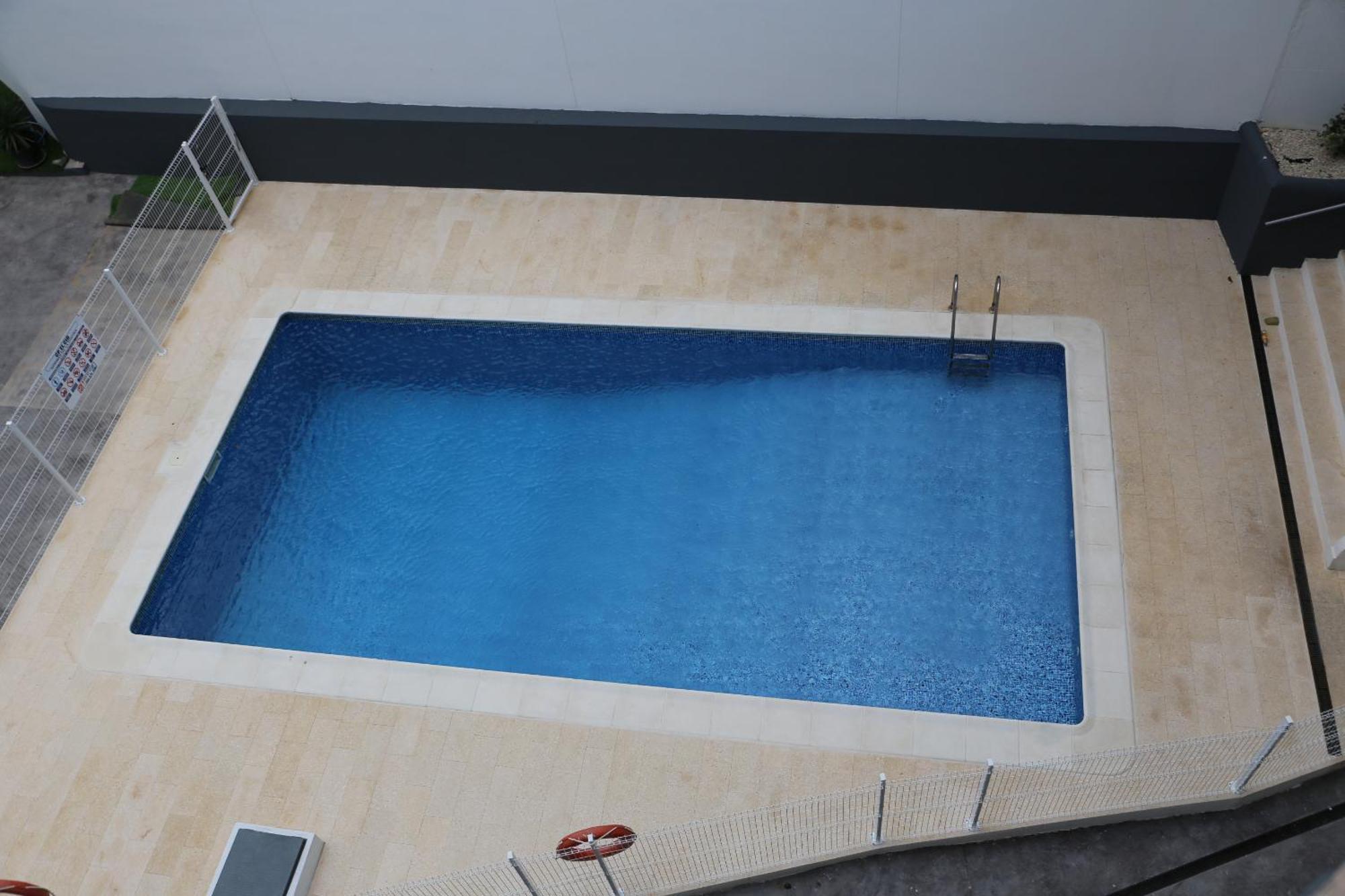 Apartamento El Cid กัลเป ภายนอก รูปภาพ